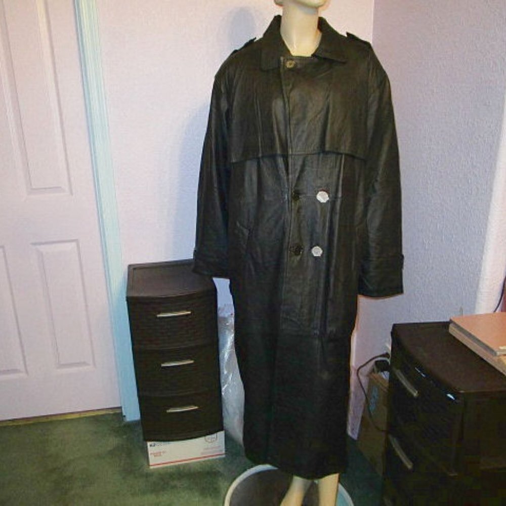 Men's Leather Trench Coat Size L Double Breasted Long Overcoat Steampunk Gothic